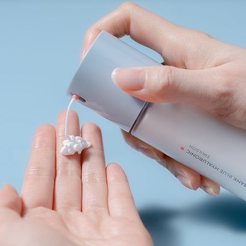 Water Bank Blue Hyaluronic Emulsion (for Normal to Dry Skin)